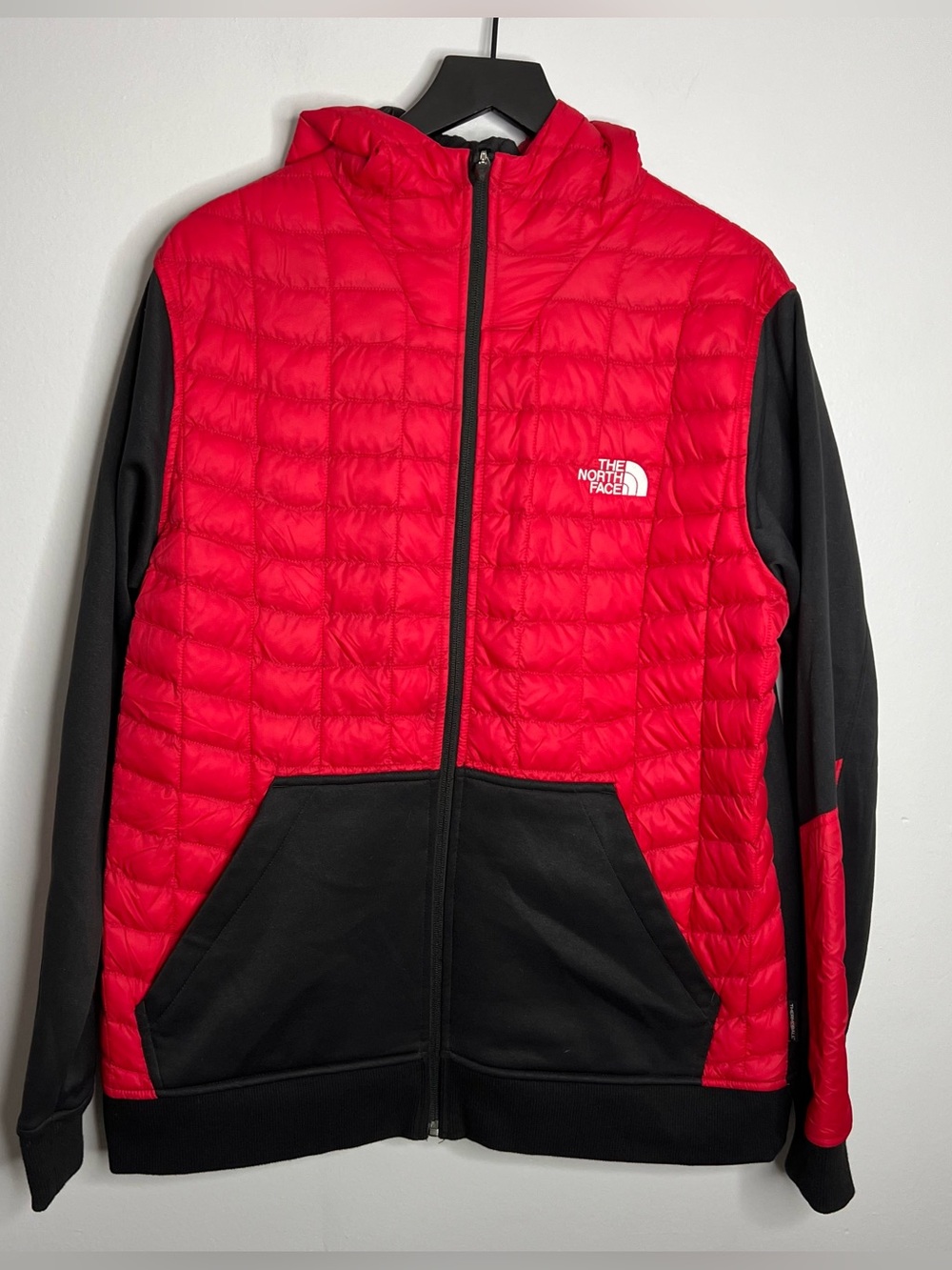 The North Face Kilowatt Thermoball Hybrid Hooded Jacket Mens Large Red Black